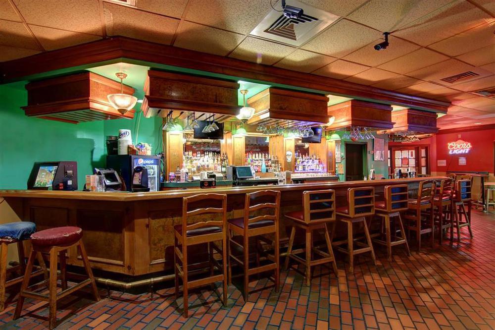 Ramada By Wyndham Macon Hotel Restaurant foto